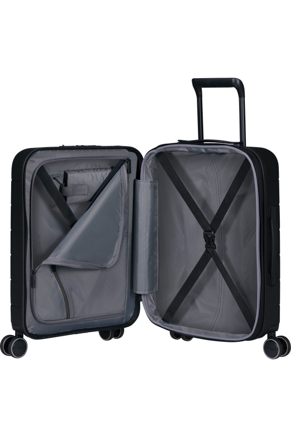 American Tourister Novastream Spinner TSA Exp. 55cm  Dark Slate American Tourister Novastream Spinner TSA Exp. 55cm  Dark Slate
