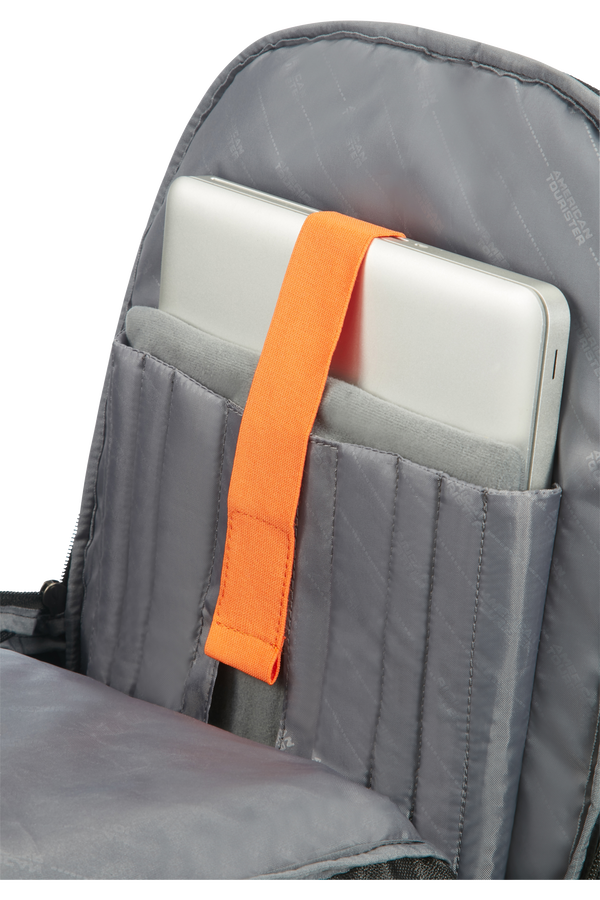 American Tourister Urban Groove Office Backpack  39.6cm/15.6inch Nero