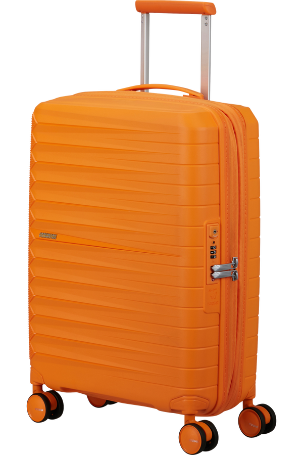 American Tourister Fastforward Spinner 55/20 TSA EXP 55cm  Radiant Orange American Tourister Fastforward Spinner 55/20 TSA EXP 55cm  Radiant Orange