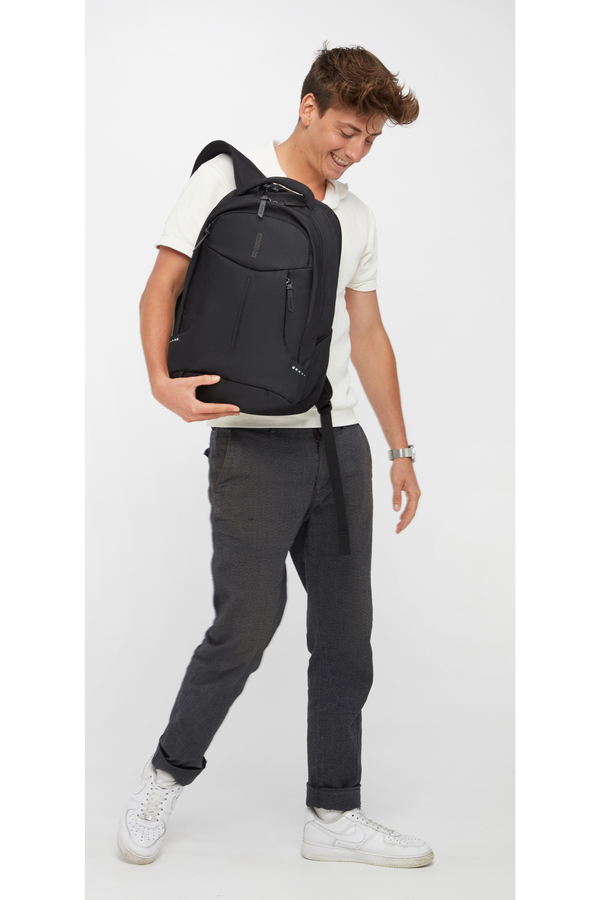 American Tourister Urban Groove Ug14 Lapt. Bp 15.6' Uni  Nero