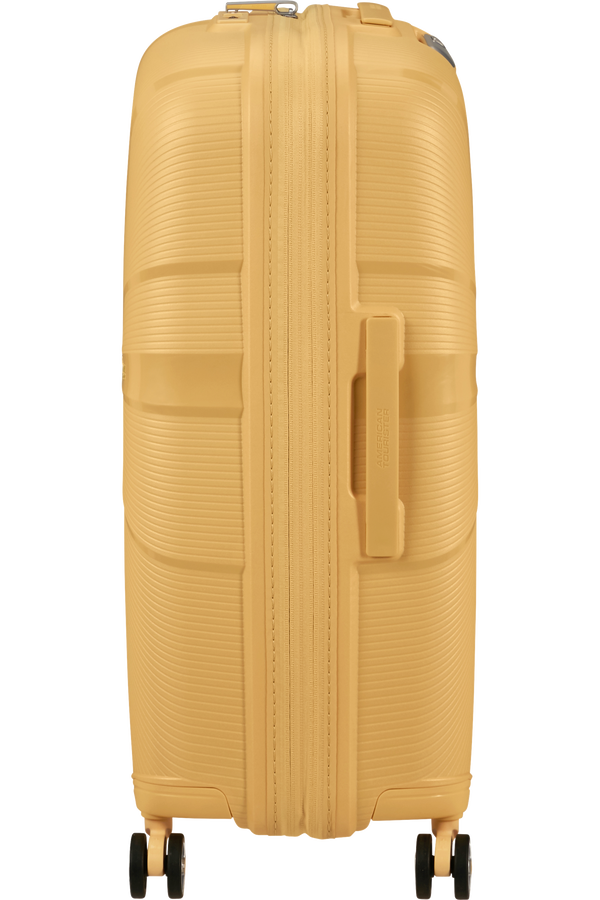 American Tourister StarVibe Spinner Expandable TSA 67cm  Metallic Banana American Tourister StarVibe Spinner Expandable TSA 67cm  Metallic Banana