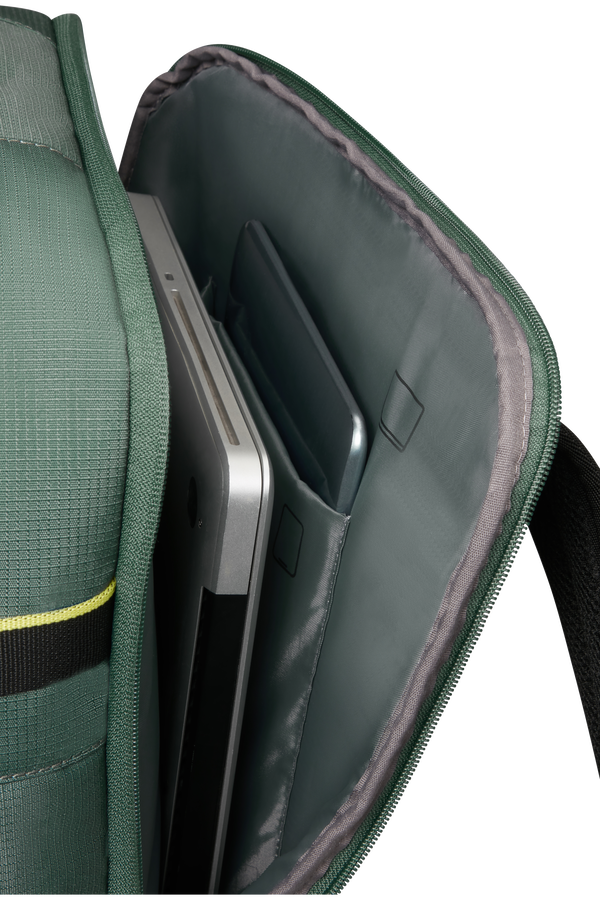 American Tourister Take2cabin Casual Backpack M  Dark Forest American Tourister Take2cabin Casual Backpack M  Dark Forest