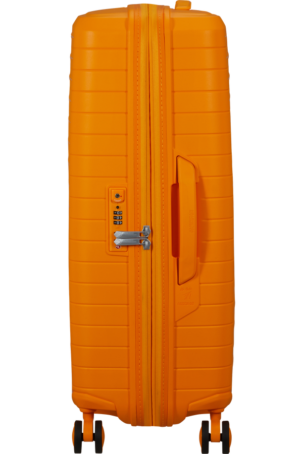 American Tourister Fastforward Spinner 68/25 TSA EXP 68cm  Radiant Orange American Tourister Fastforward Spinner 68/25 TSA EXP 68cm  Radiant Orange