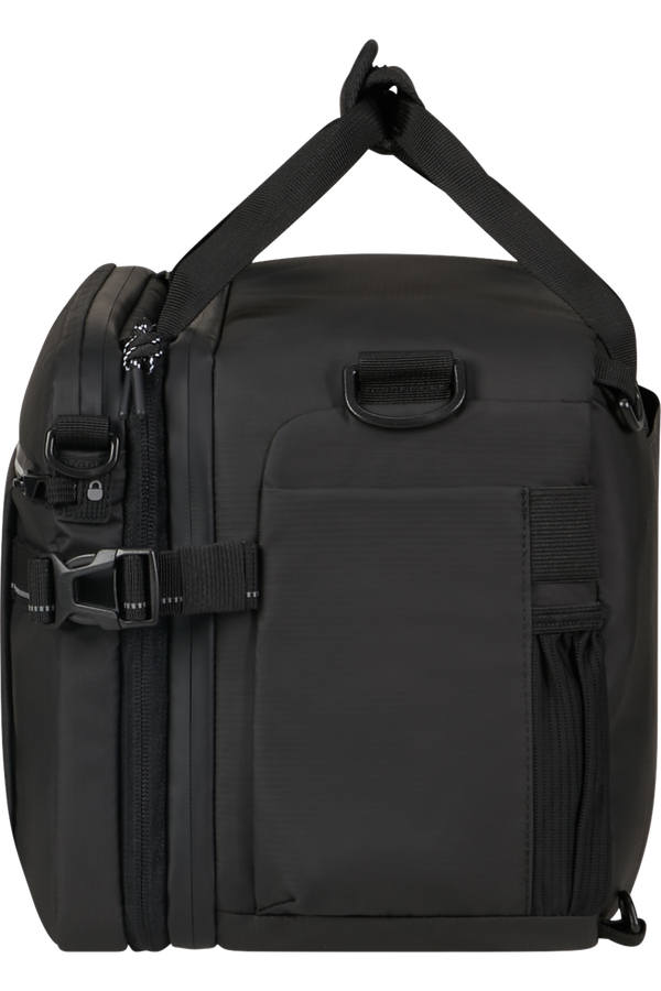 American Tourister Upventure 3 WAY BOARDING BAG  Nero American Tourister Upventure 3 WAY BOARDING BAG  Nero