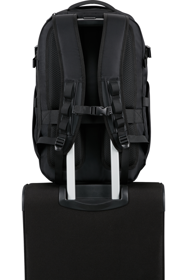 American Tourister Pacepro Laptop Backpack 15.6'  Flash Black American Tourister Pacepro Laptop Backpack 15.6'  Flash Black