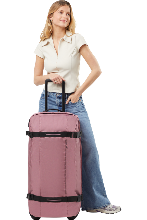American Tourister Urban Track Duffle with wheels L  Lilas Pink American Tourister Urban Track Duffle with wheels L  Lilas Pink