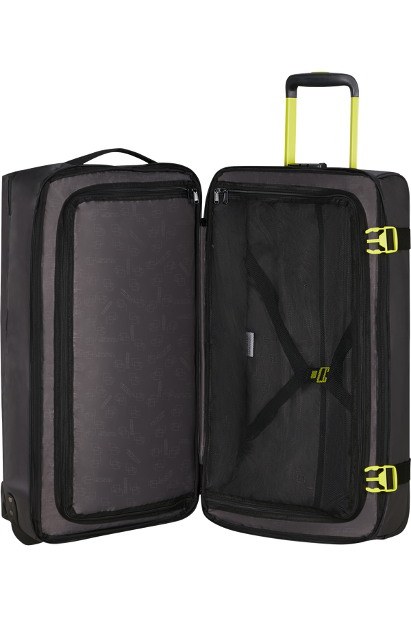 American Tourister Urban Track Duffle with Wheels Coated M  Black/Lime American Tourister Urban Track Duffle with Wheels Coated M  Black/Lime