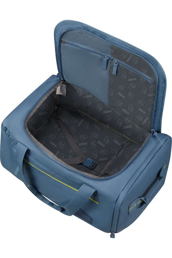 American Tourister Trailgo Duffle S  Coronet Blue