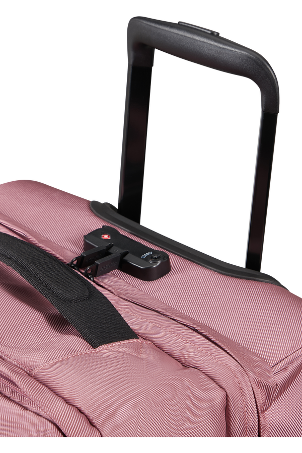 American Tourister Urban Track Duffle with Wheels M  Lilas Pink American Tourister Urban Track Duffle with Wheels M  Lilas Pink